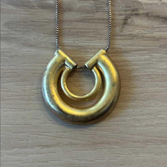 Madewell Gold Tone Medallion Necklace - Picture 2 of 4